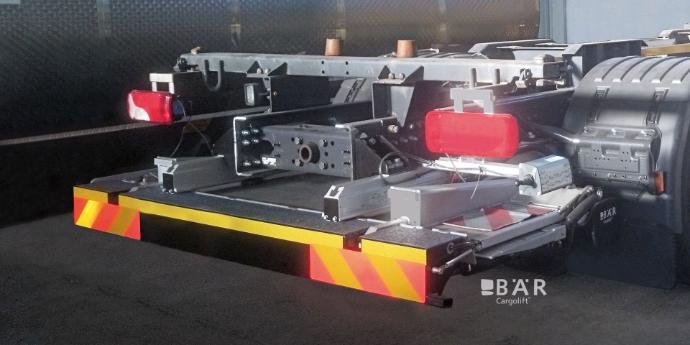 Piattaforma di sollevamento HydFalt su veicolo intercambiabile BDF